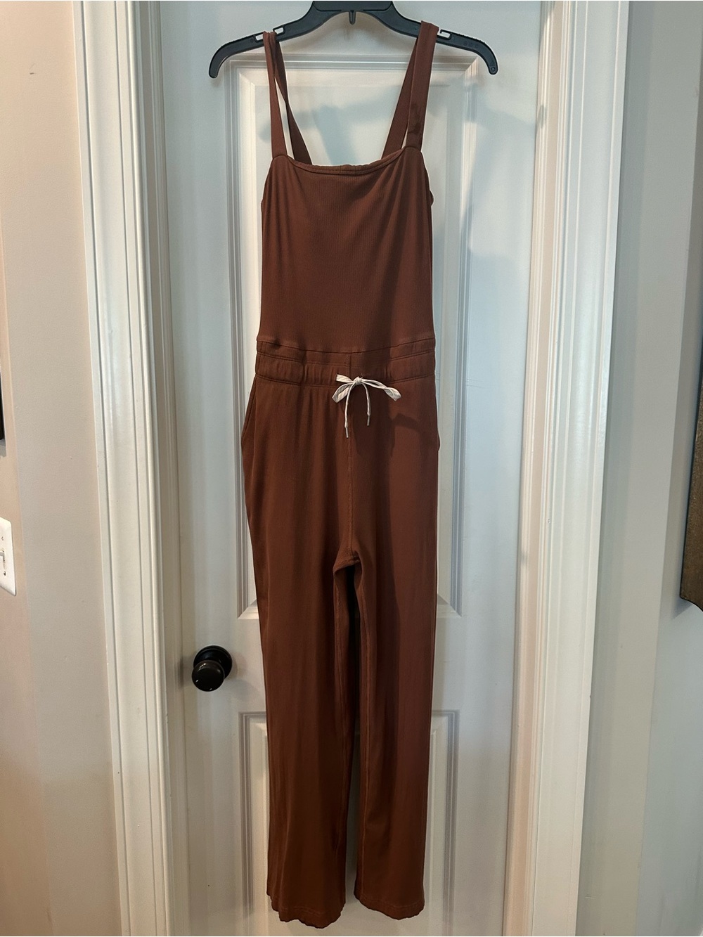 Vuori Women’s rust/brown Knit Jumpsuit with Drawstring Waist